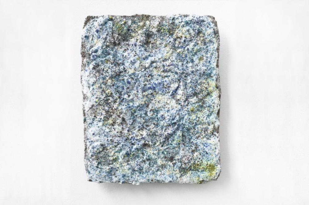 Winter#1 2018
Silice, quartz, corindon, iron, oxids, pigments 
30 x 24 x 1,5 cm.